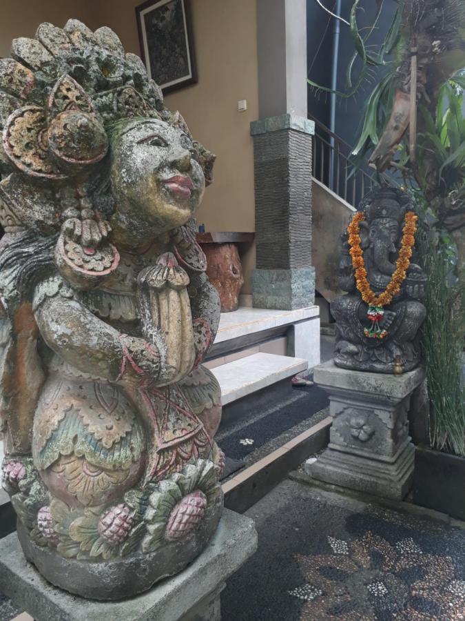 Adi House Homestay Ubud Dış mekan fotoğraf